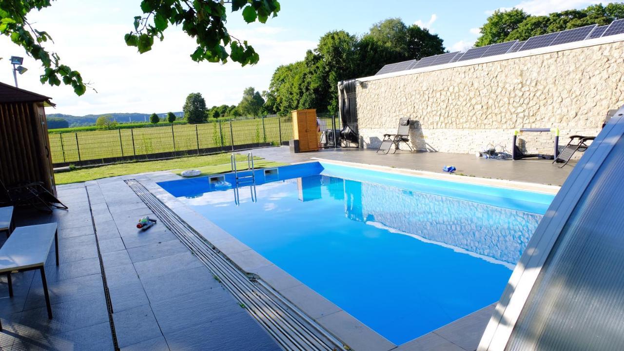 Fafa Home With Pool Essen Exterior foto